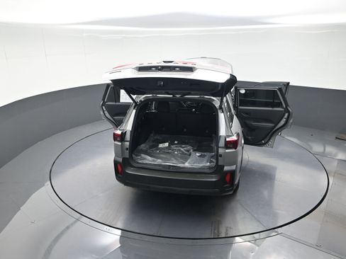 New 2026 Subaru Outback Limited XT AWD/4WD image 13