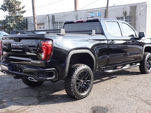 Used 2023 GMC Sierra 1500 Elevation w/ X31 Off-Road Package AWD/4WD image 3