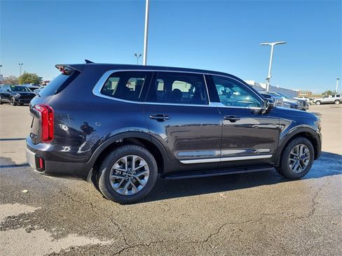 New 2025 Kia Telluride LX image 2