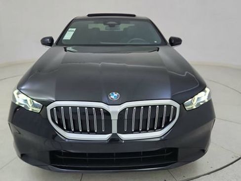 Used 2026 BMW 530i image 13