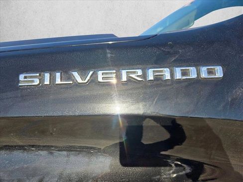 Used 2020 Chevrolet Silverado 1500 LT w/ Texas Edition image 21