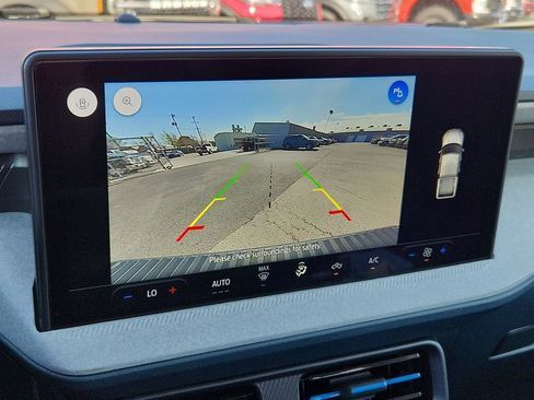 New 2026 Ford Maverick XLT image 24