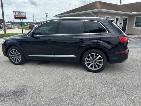 Used 2019 Audi Q7 3.0T Premium Plus w/ Premium Plus Package AWD/4WD image 6