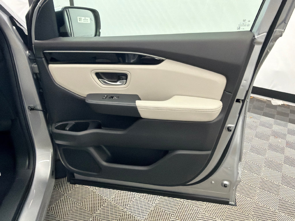 New 2026 Honda Pilot EX-L image 16