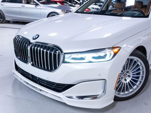 Used 2022 BMW ALPINA B7 xDrive AWD/4WD image 85