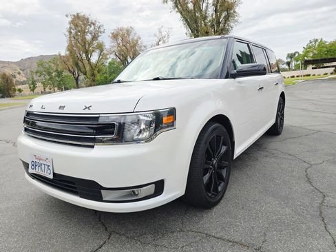 Used 2019 Ford Flex SEL w/ Equipment Group 202A FWD image 3