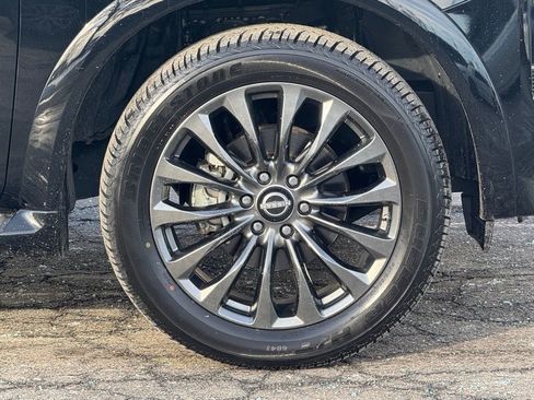 Used 2024 Nissan Armada Platinum w/ Captain's Chairs Package image 3