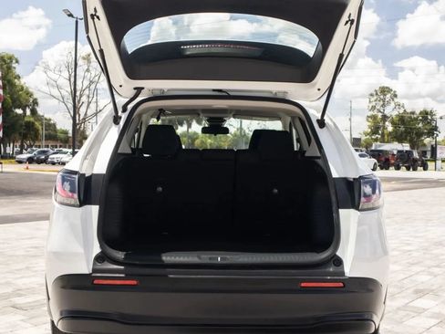 Used 2024 Honda HR-V LX image 7
