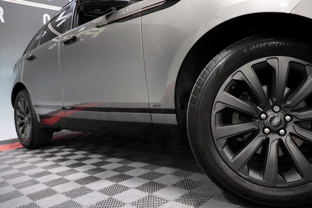 Used 2018 Land Rover Range Rover Velar R-Dynamic SE AWD/4WD image 66