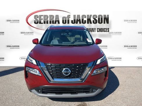 Used 2021 Nissan Rogue SL AWD/4WD image 3