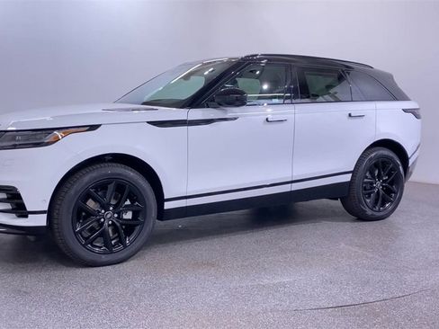 New 2025 Land Rover Range Rover Velar Dynamic SE image 4