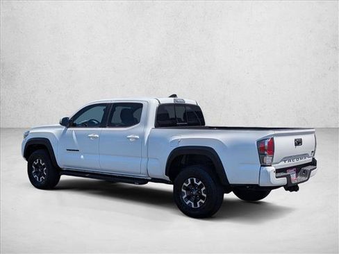 Used 2023 Toyota Tacoma TRD Off-Road w/ Advanced Technology Package AWD/4WD image 8