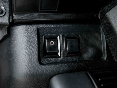 Used 1997 Land Rover Defender 90 AWD/4WD image 57
