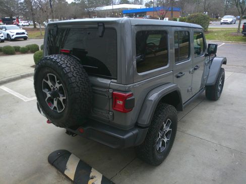 Used 2021 Jeep Wrangler Unlimited Rubicon AWD/4WD image 13
