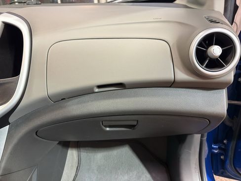 Used 2017 Chevrolet Sonic LT image 21