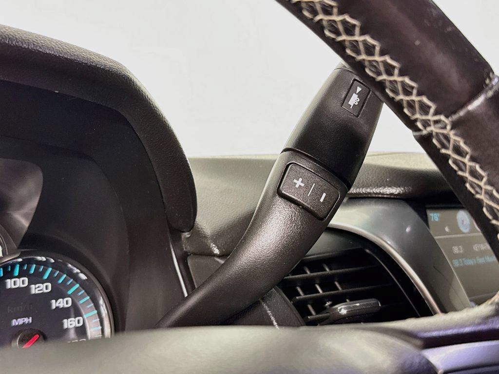 Used 2018 Chevrolet Suburban LS AWD/4WD image 18