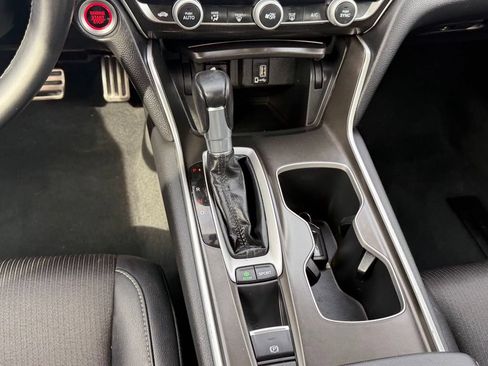 Used 2019 Honda Accord Sport image 21