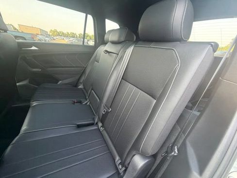 Used 2023 Volkswagen Tiguan SE R-Line FWD image 20