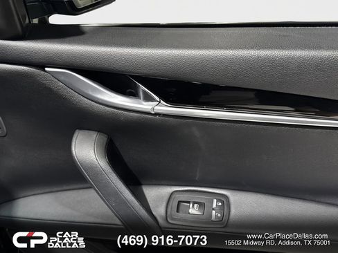 Used 2016 Maserati Ghibli RWD image 24