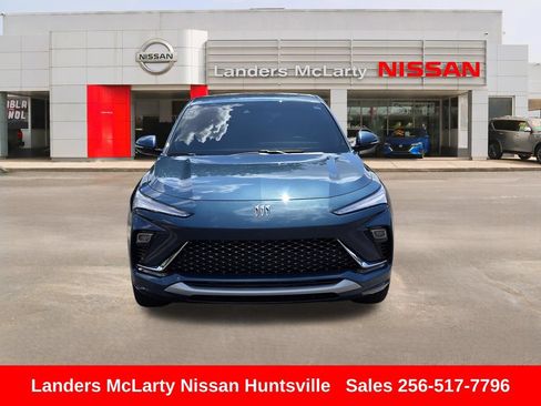 Used 2024 Buick Envista Avenir FWD image 11