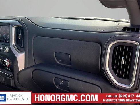 Used 2021 GMC Sierra 1500 SLT w/ SLT Convenience Package AWD/4WD image 27