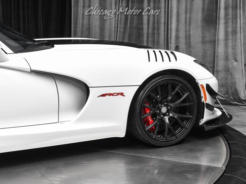 Used 2016 Dodge Viper ACR w/ Extreme Aero Package RWD image 40