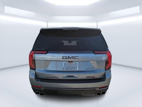 New 2026 GMC Yukon XL AT4 Ultimate w/ LPO, Illumination Package AWD/4WD image 4
