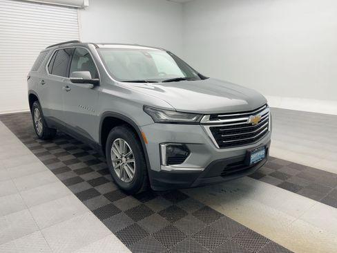 Certified 2023 Chevrolet Traverse LT image 7