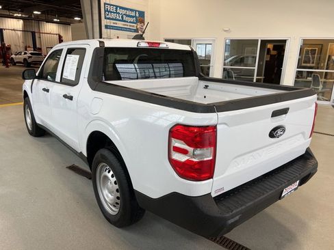 Used 2025 Ford Maverick XL w/ Equipment Group 102A image 6