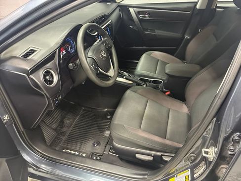 Used 2019 Toyota Corolla LE FWD image 22