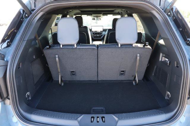 New 2027 Ford Explorer ST-Line AWD/4WD image 9