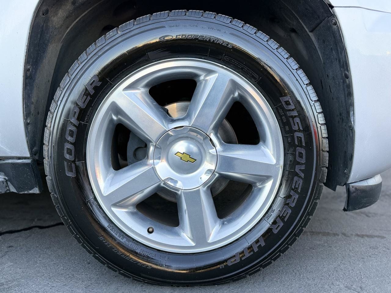 Used 2013 Chevrolet Suburban LTZ AWD/4WD image 6