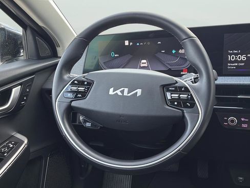 Used 2023 Kia EV6 Wind w/ Wind Technology Package image 18