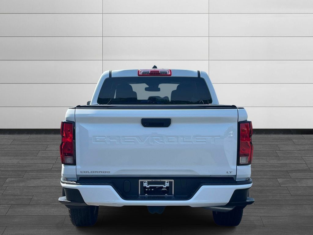 Used 2023 Chevrolet Colorado LT w/ LPO, Pro Essentials Package AWD/4WD image 4