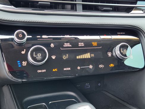 Certified 2023 INFINITI QX60 Luxe w/ Performance Audio Package AWD/4WD image 20