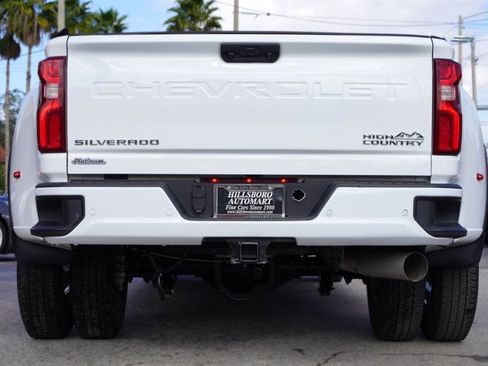 Used 2024 Chevrolet Silverado 3500 High Country w/ Technology Package image 8