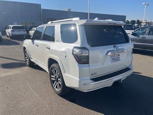 Used 2017 Toyota 4Runner Limited image 7