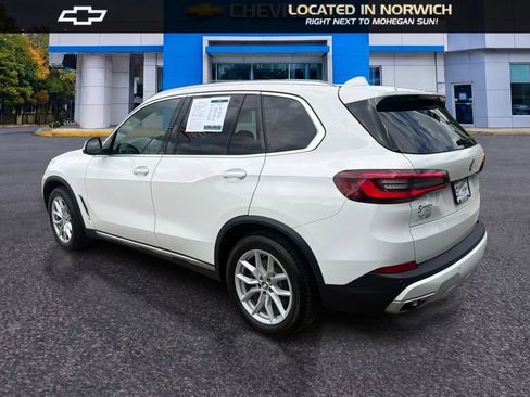 Used 2022 BMW X5 xDrive40i w/ Parking Assistance Package AWD/4WD image 7