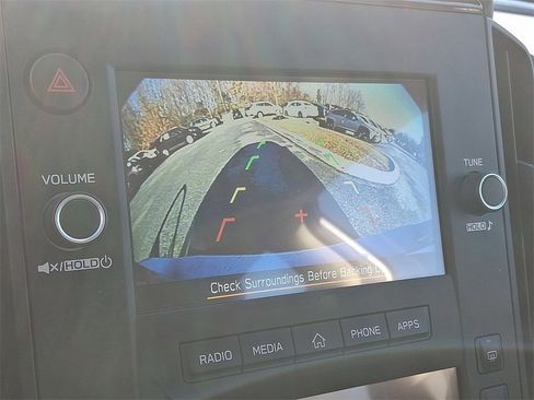 Certified 2025 Subaru Impreza 2.0i image 18