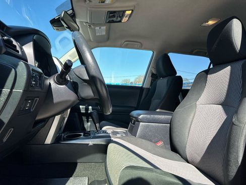 Used 2020 Toyota 4Runner SR5 RWD image 8