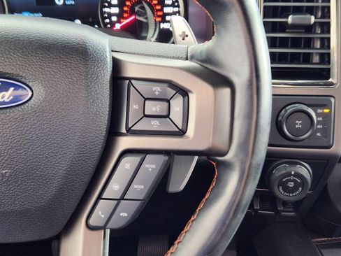 Used 2018 Ford F150 Raptor w/ Equipment Group 802A Luxury AWD/4WD image 19