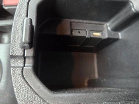 Used 2014 Chevrolet Cruze LT FWD image 27