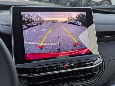 New 2026 Jeep Compass Limited image 20