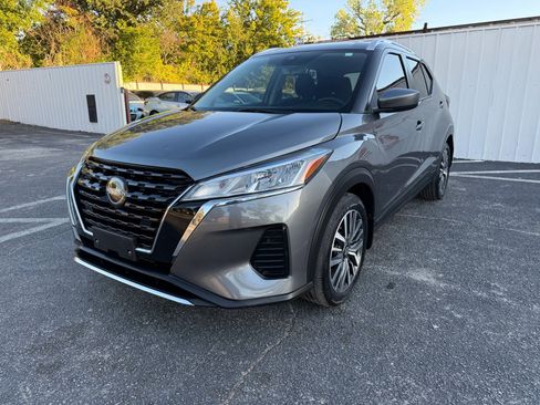 Used 2022 Nissan Kicks SV w/ Interior Electronics Package image 1