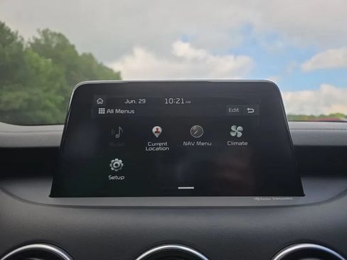 Used 2018 Kia Stinger GT1 AWD/4WD image 27