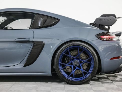 Used 2025 Porsche 718 Cayman GT4 RS RWD image 14