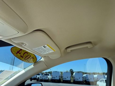 Used 2024 Ford Edge SE AWD/4WD image 21
