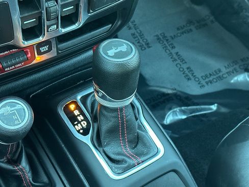 Used 2020 Jeep Wrangler Unlimited Rubicon w/ Quick Order Package 28Y Recon image 22