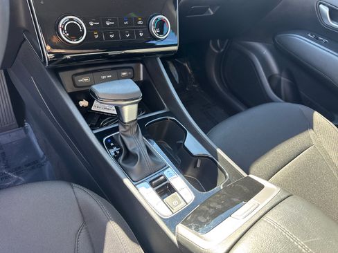 Certified 2023 Hyundai Tucson SE image 30