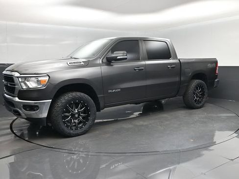 Used 2022 RAM 1500 Big Horn AWD/4WD image 9